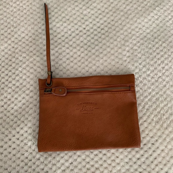 GH Bass and Co bag - Picture 4 of 8